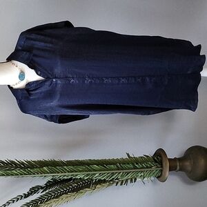 Roaman's navy blue button-down blouse NWOT